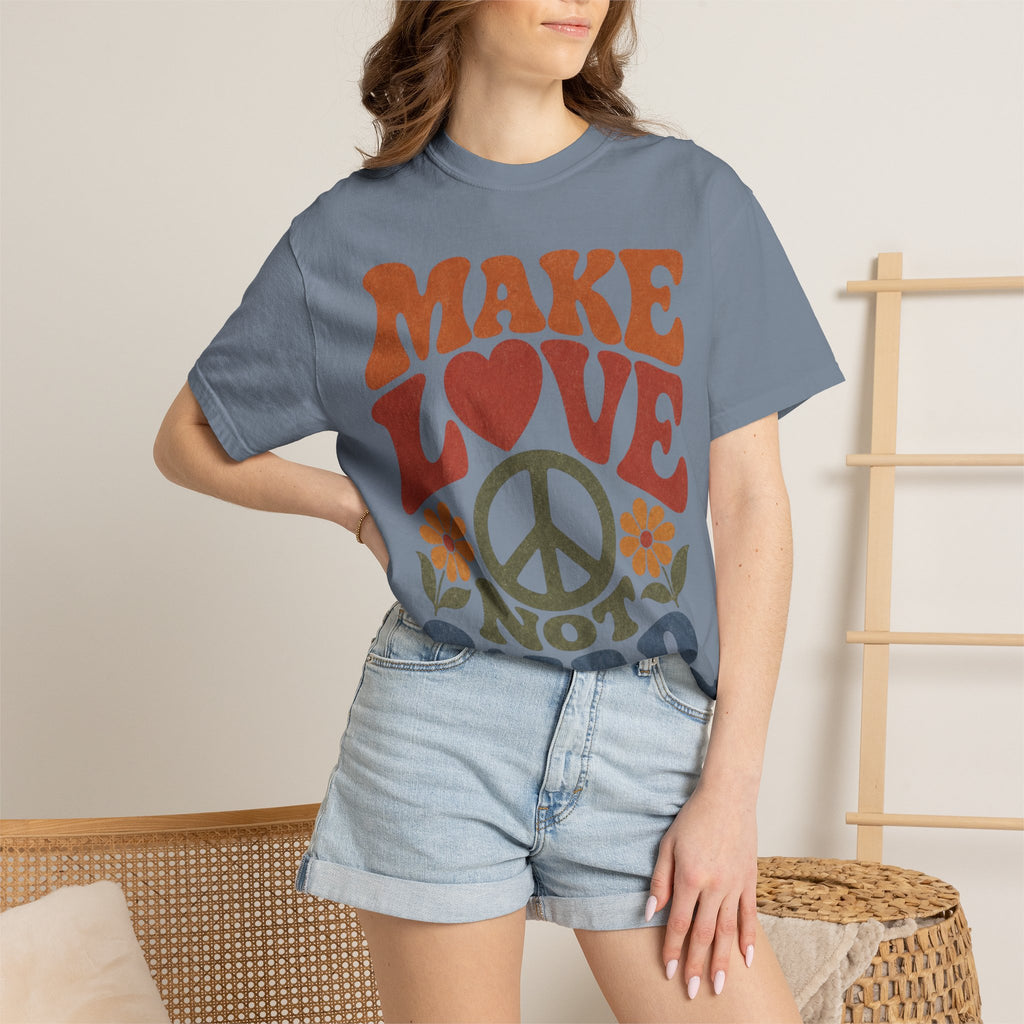 Make Love Not War Retro T-Shirt