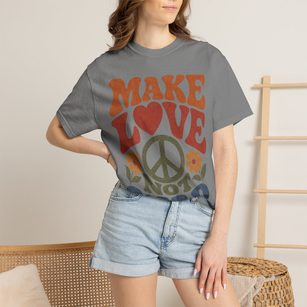 Make Love Not War Retro T-Shirt