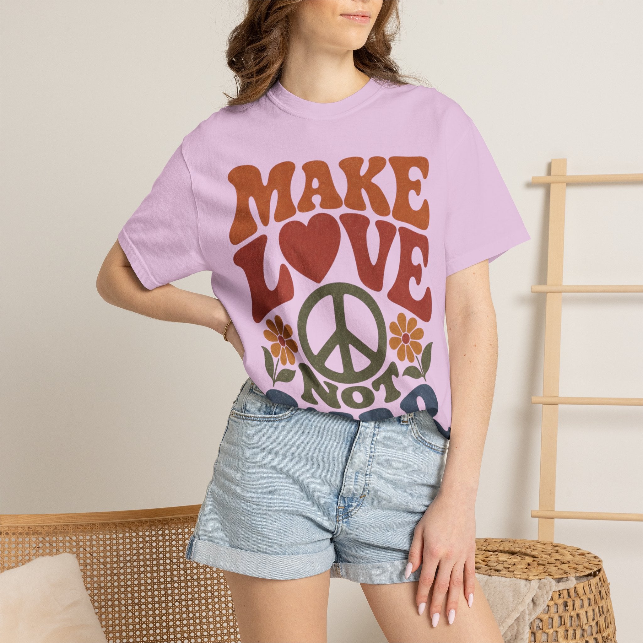 Make Love Not War Retro T-Shirt
