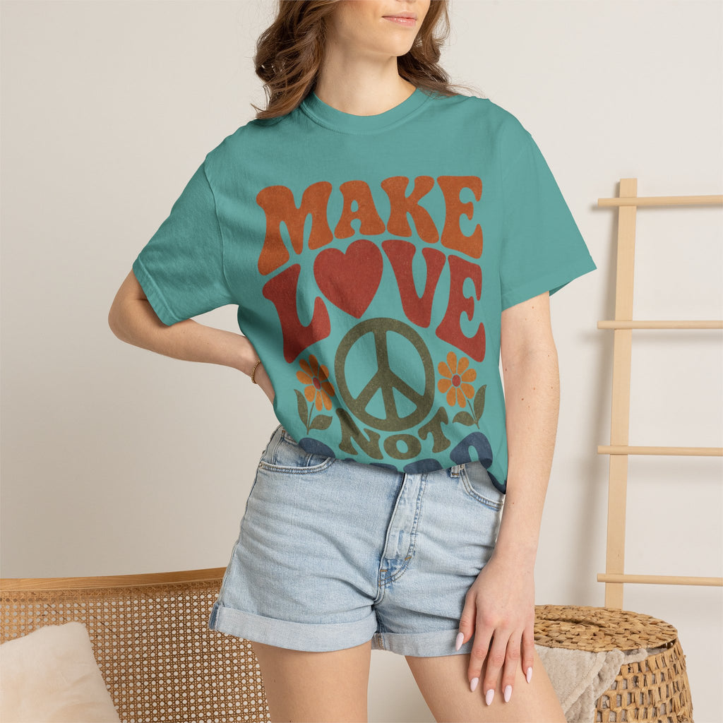 Make Love Not War Retro T-Shirt